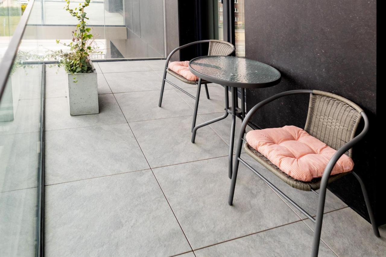 Apartment Downtown ,next To Spodek-free Parking *