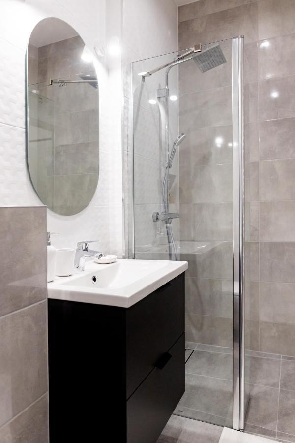 Apartment Downtown ,next To Spodek-free Parking Katowice